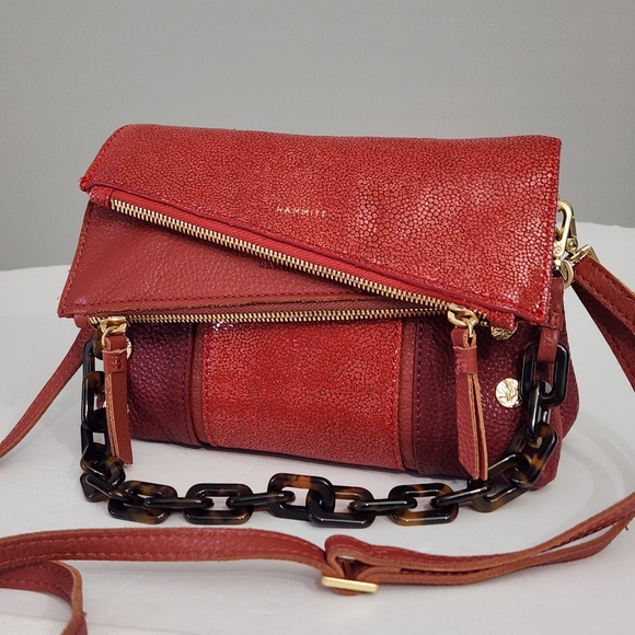 Hammett Dillon Small Crossbody Bag Ltd Ed Lunar New Year in Zinfandel - Picture 2 of 10